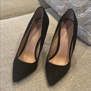 Call It Spring Black Suede Pointy Closed Pump Stiletto Heels Size 7 with Box